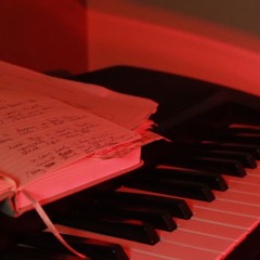 Gibran Alcocer - Idea 10 (but it sounds like Snowfall - Oneheart).
