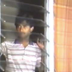 Hiy Adhuroniye Nudhaashey (Original)