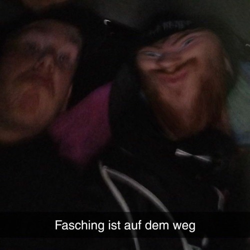 KomplettVerbastelterFasching (Ein Jahr Ex[Tekk]sy)