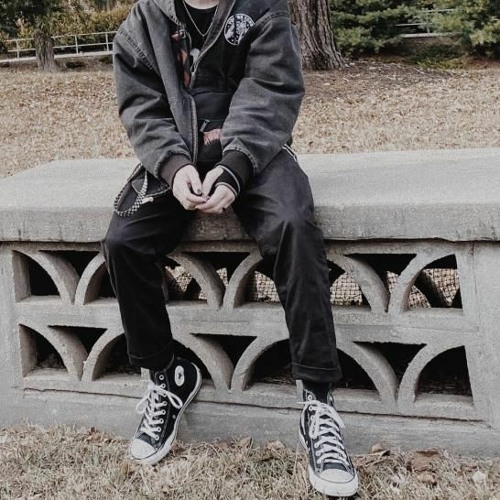 breaking (prod. cracklizard x caspr)
