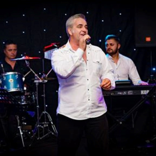 Baila Morena - Robert Erwin Sr.