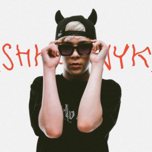 Lit - uglystephan(slowed)