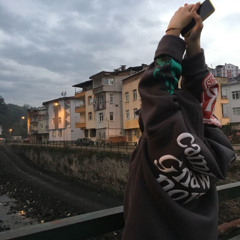 LIGHTS OFF - STRANGEHUMAN