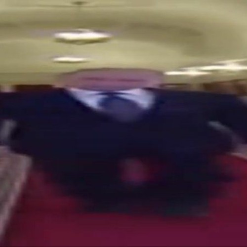 Wide Putin Walking (8-bit/Chiptune Remix)