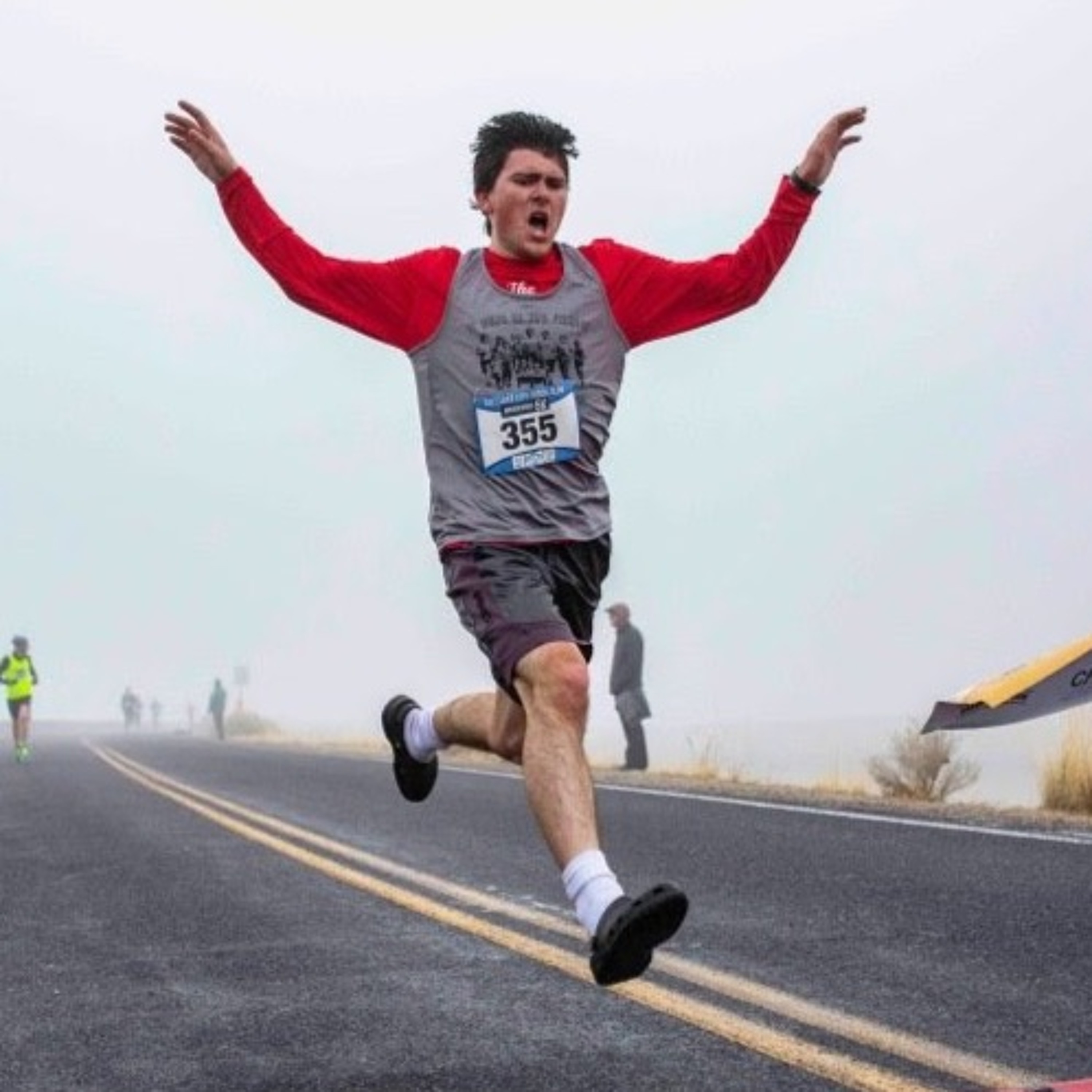 Бенджамин Пачев. Физик-программист бежит в КРОКСАХ быстрее, чем ты в карбоне podcast