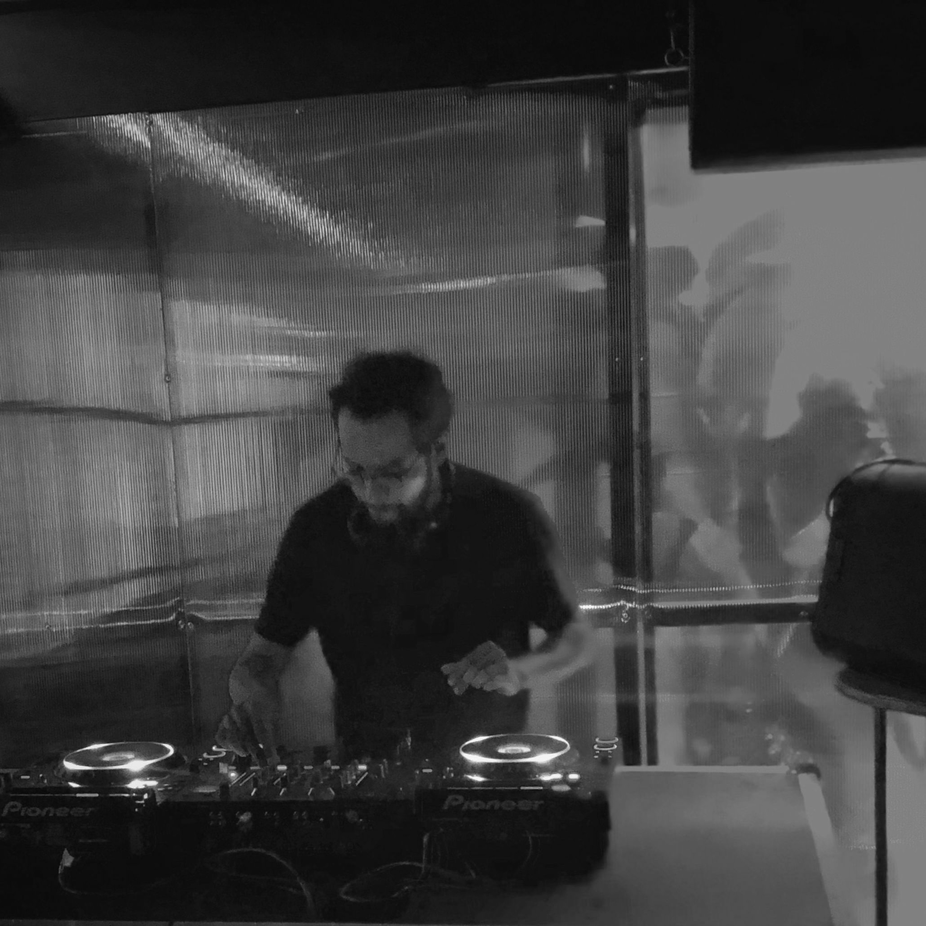 Living Techno