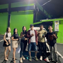 (FAMILY ROOM)SPECIAL MR HENDRO AND COMPANY