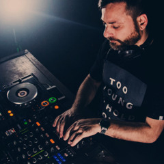 FRISKY | Dreamers - February 2025 - Fernando Ferreyra