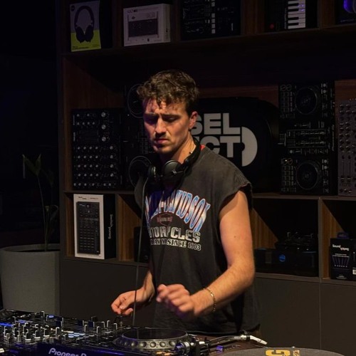 One Way Ticket: Kyle Bower x Sofa Sessions