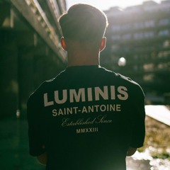 Minimal Tech House 24’