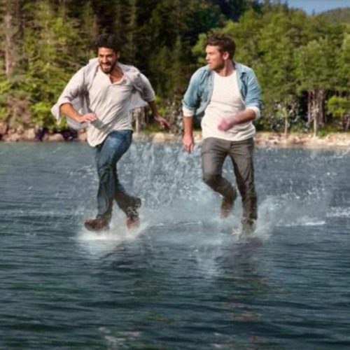 Dancing On The Waves In Arabic (1)
