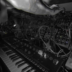 (21.0456337, 105.8666192) Modular synthesizer live session 1