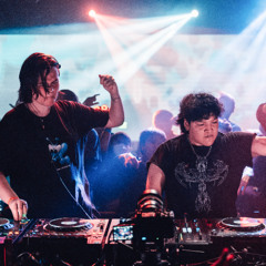 CYNTHESZR B2B Chris Waldt (CxC) @ Shelter x Space Yacht