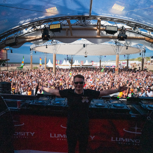 Craig Connelly live from Luminosity Beach Festival 2025