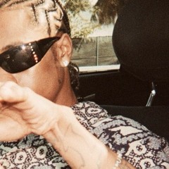 TYuS // What Lovers Do (Leak) [SKEZI MIX]