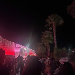 house🕺