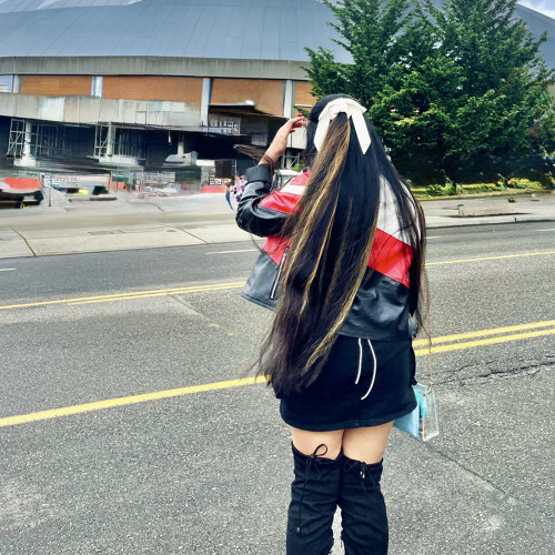 I dont wanna be your lover 🎤