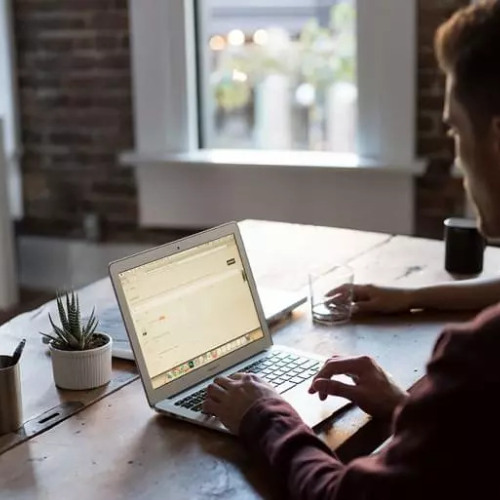 Step-by-Step Guide for Managing Customer Complaints Professionally & Efficiently