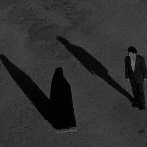 أراك إذا اقتربتُ تصدّ عنّي - أحمد الطبيب «الواعظ».