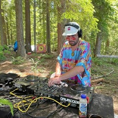 NYE Comedown at John Henrys