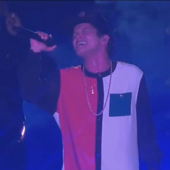 VERSACE ON THE FLOOR  Rock In Rio Lisboa 2018  Bruno Mars