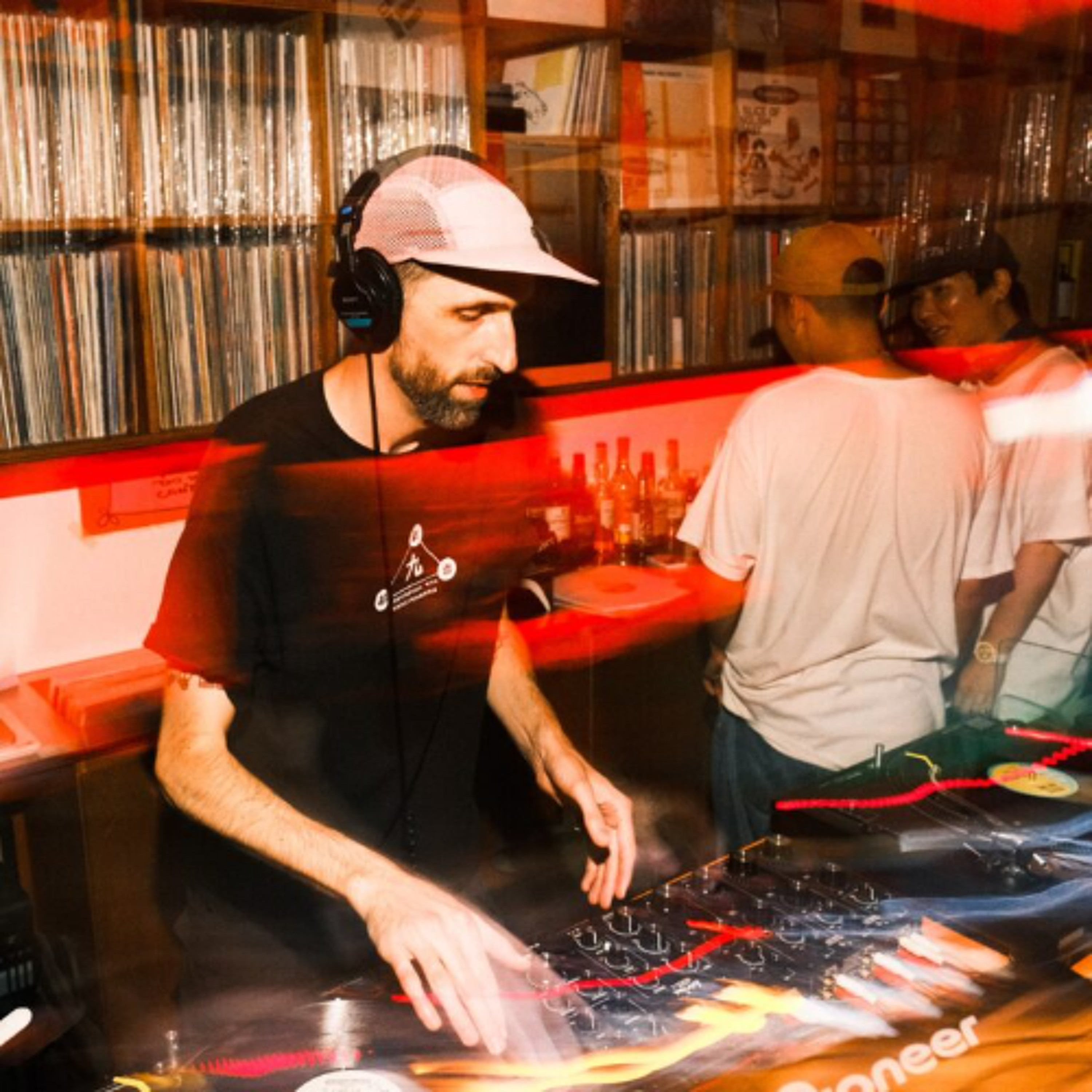 Waxing Lyrical - Shins 12.05.25 | VISLA FM episode artwork