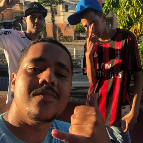 MANO DO AK FT. MC REIS (DJ LUCAS MARTINS E DJ HM OLIVEIRA)