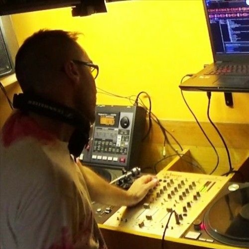 TECHNO 2019 mix VOL II - JOSE MORA (aka Josh d'Louxlee)