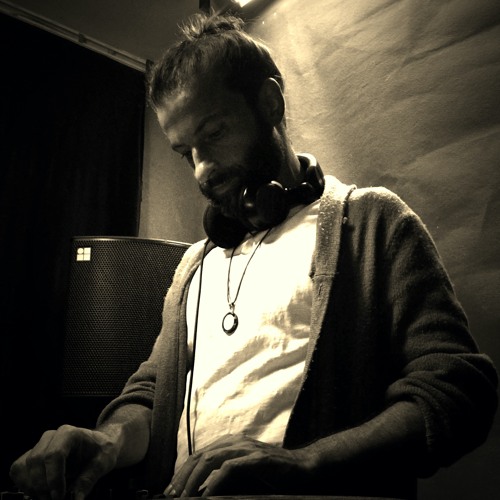 ANACO - Fragments of an infinite Dimension