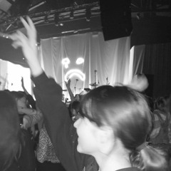 KRYZYS WIEKU WCZESNEGO intro-trasa koncertowa