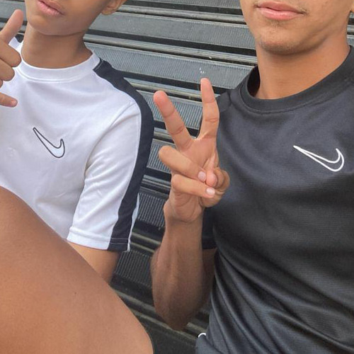 TENHA CALMA MORENO X QUE AGENTE TRANSA E NUNCA BRIGA [DJ MENORK]