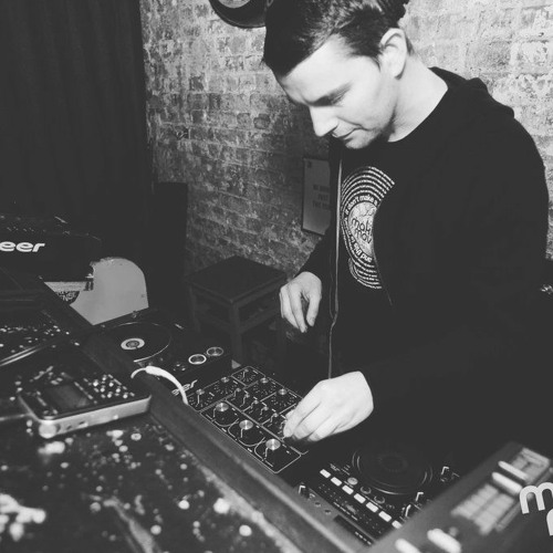Matt LS - Makin Moves show on HouseFM.net - 11 MAR 2021