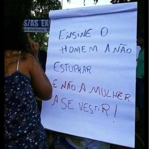 MC Estupro - Estupro com Arma de Fogo