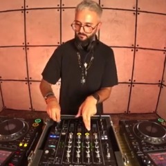Trippy minimal sound