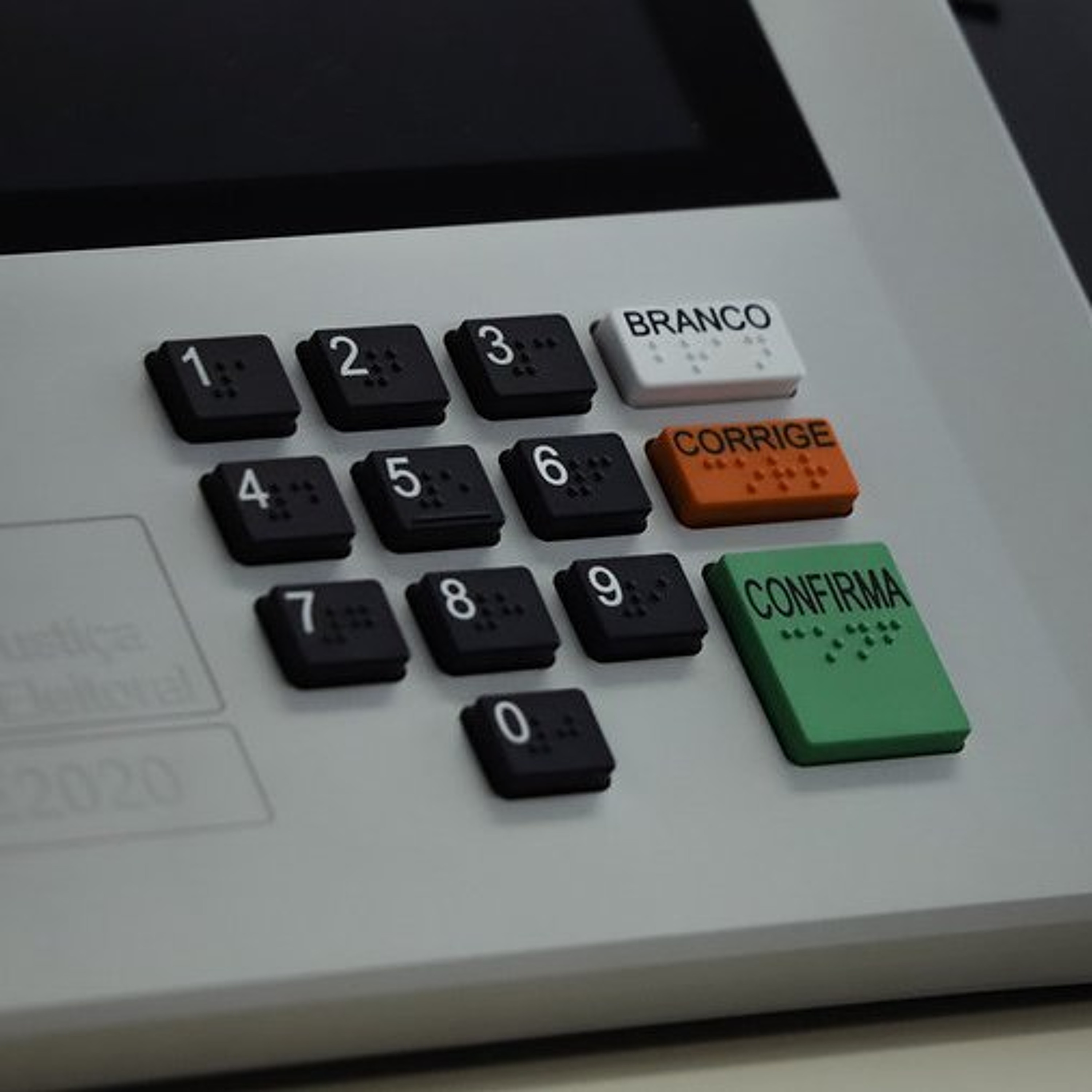 14.10.2026 = ELEIÇÕES 2026 = TRE-SP GARANTE TRANSPORTE GRATUITO PARA PCDS PODEREM VOTAR