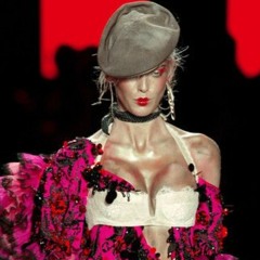 Christian Dior Haute Couture Fall/Winter 2003-Part of the track in HQ (my fav part BTW)