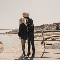 Our hearts are broken (thorny bracelet) ft Tom Van Heel