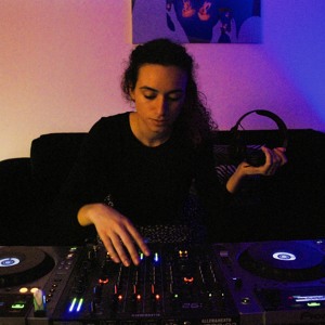 Le Béguin Pour Aérienne Invite La Marquise (09.03.23)