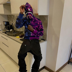 niggas wearing fake bape