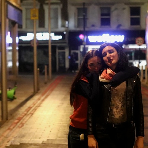 TT w/ Maya Vika & Lara David 190124