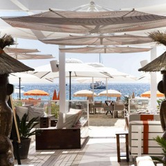 CHILL @TAHITI BEACH ST TROPEZ