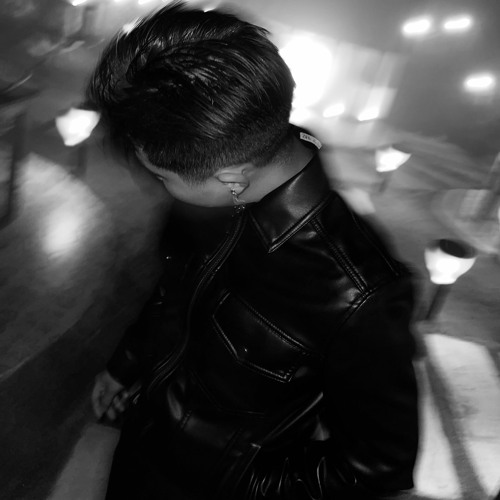 #TƯNG - TUMLUM TELE by Carrotbbi