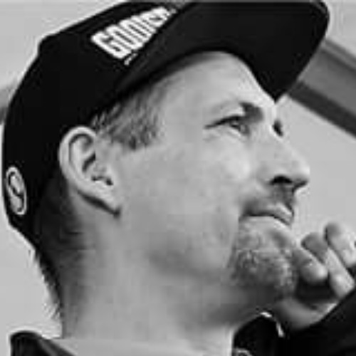 Adi - Bleef Echt (ft. Platvorm) [Demo]