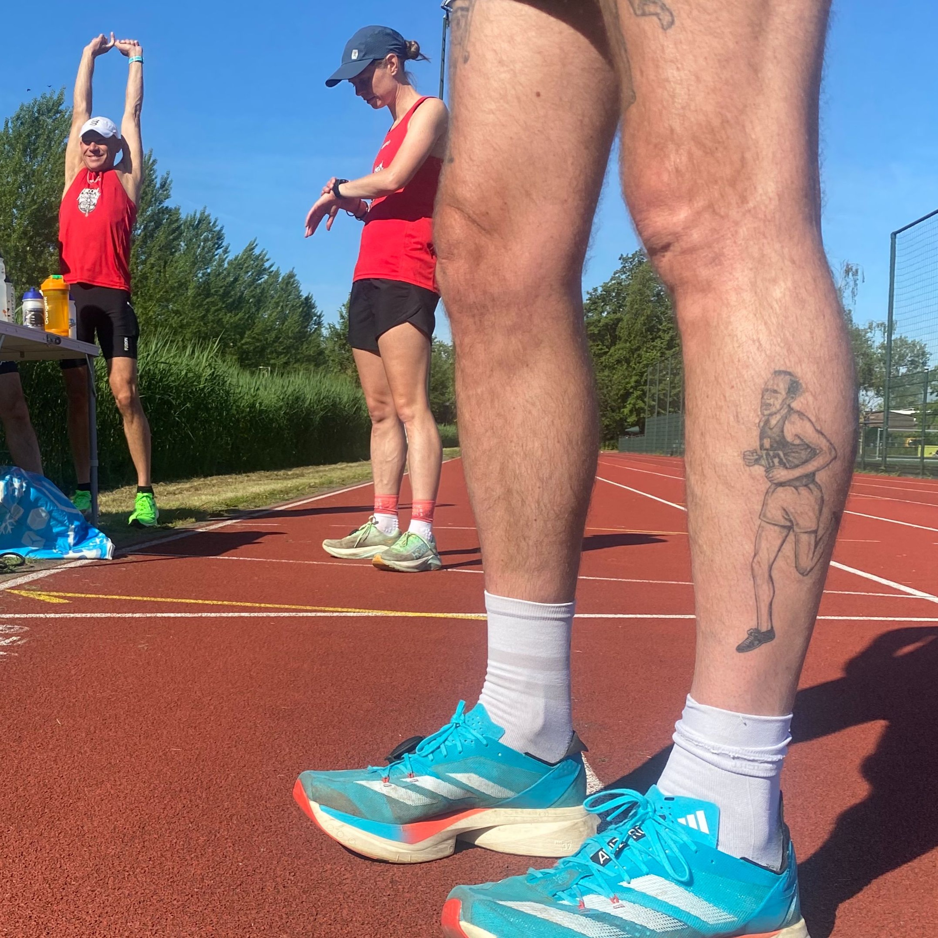 Klaas en Koen lopen weg