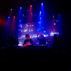 FT & BLUEFLOWER – Live DJ Set @ CIRCUS TOKYO (Arcade 3000 Release Party)