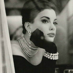 حبيبي .. وردة أحلامي غبيّة