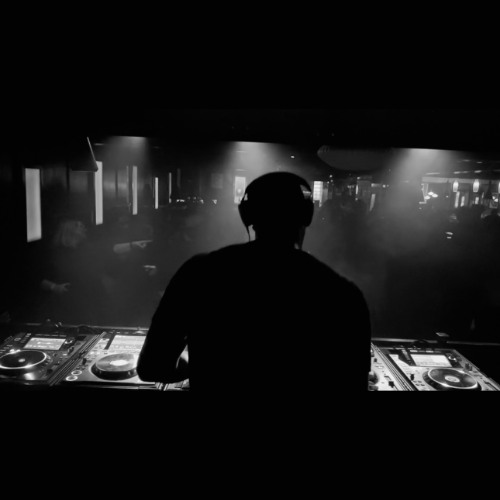 DJ I.V. 3 DECK TECHNO MIX 6-PROPER TECHNO EDITION 3/8/2025