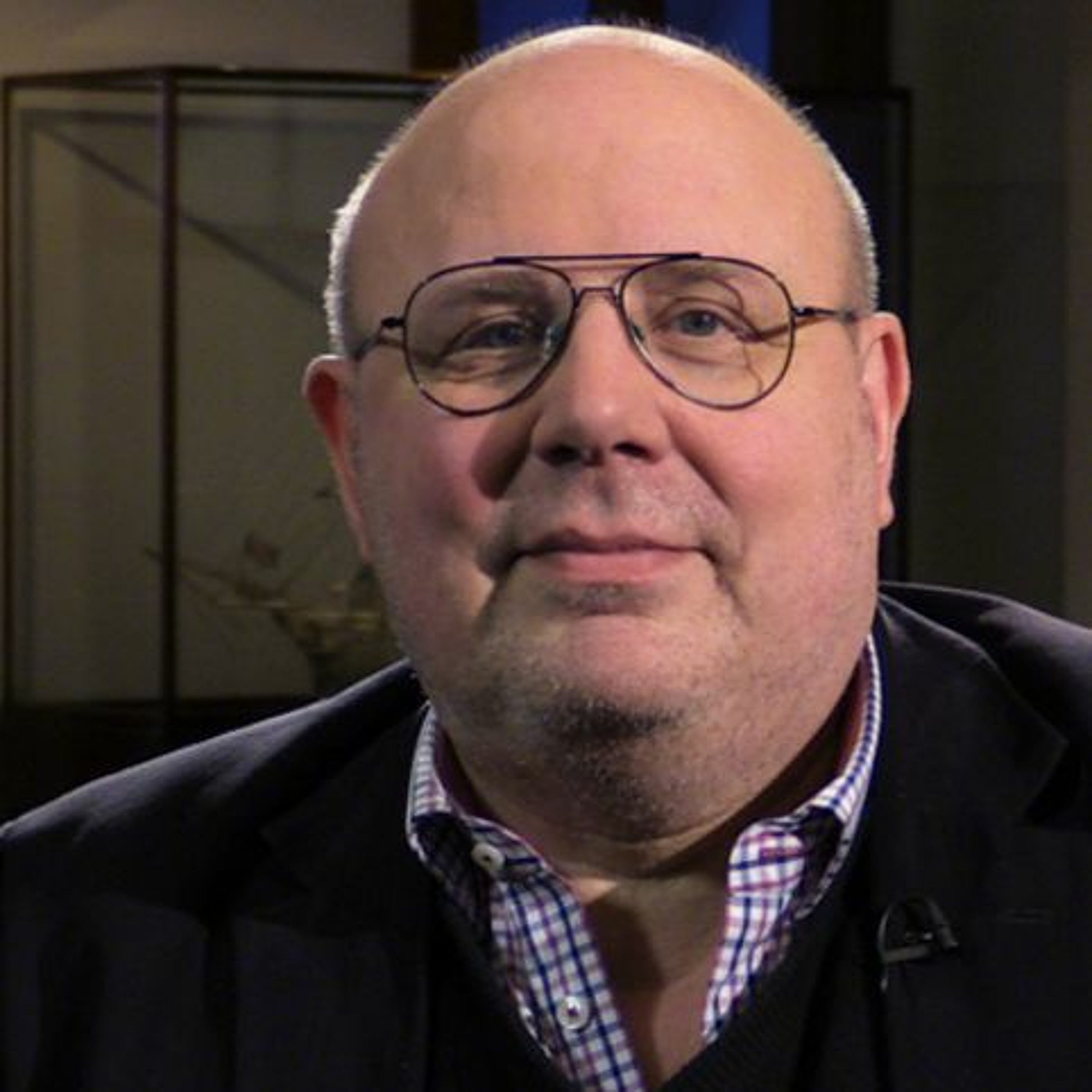 Podcastbild: Luthersson läser världslitteraturen 2017 – Om William Makepeace Thackeray med Erik Hedling