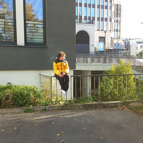 Dc's an meinen Füßen (prod. Lelamuel)