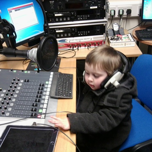 First Live Broadcast Lache FM - 7 - 12 - 2012